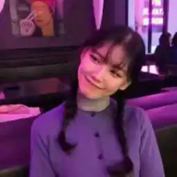 帮我找出这张情头,急用谢谢