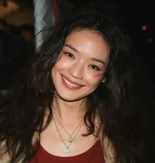 头像倔强穷人必备沙雕文案