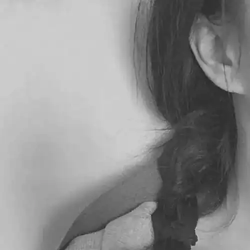 夕阳下的背影女生头像孤