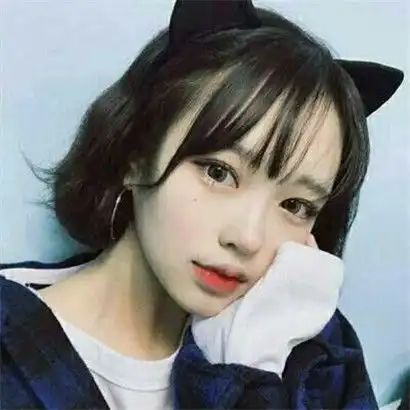 好看的短发女生头像,一生好运的打扮得很时尚的女生
