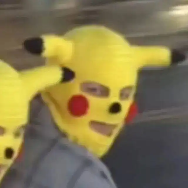 系列头像我这么可爱的女生给你两拳应该没事吧