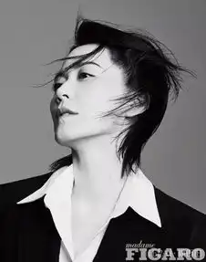 俞飞鸿太美了明媚时女人味迸发,低调时尽显优雅