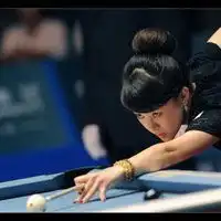 长发气质美女头像潘晓婷