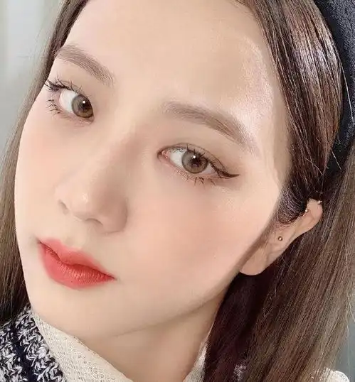 女生晨起保持这4个习惯,皮肤会满满胶原蛋白,素颜比化妆更精神