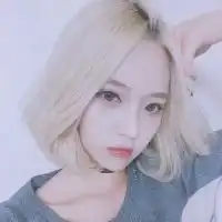 快手社会女头像短发的带帽子的微信头像图片大全