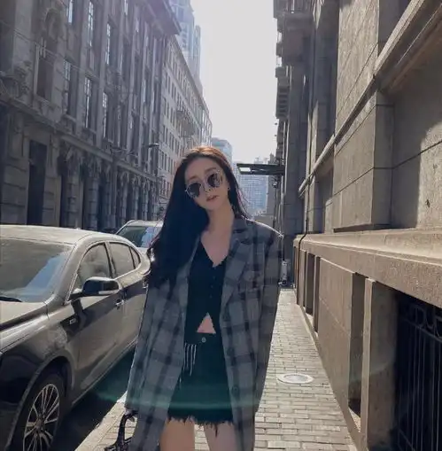 不挑人的春季小清新穿搭,穿出小女人的姿态,时尚精致又养眼