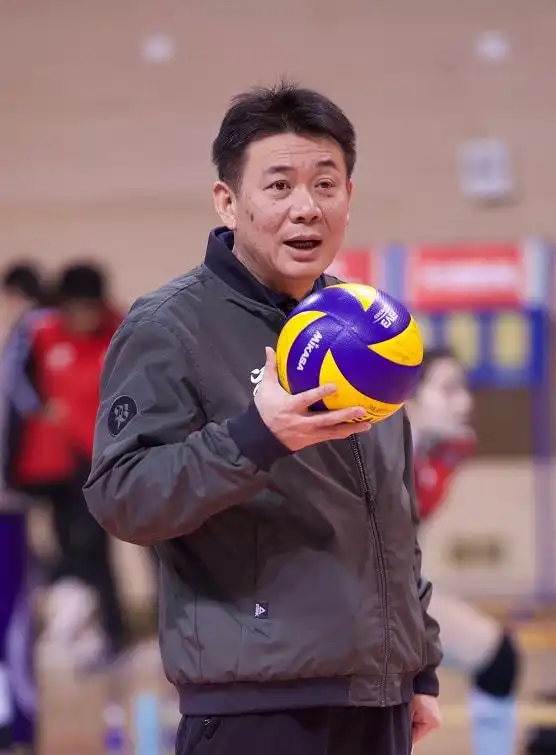 中国女排最新排名公布想保住前3不容易第2阶段集训有望去漳州