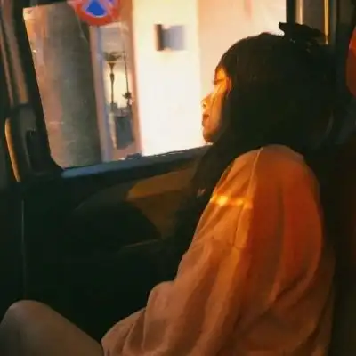 胶片日系女生头像希望你的可爱,可以治愈一切不可爱