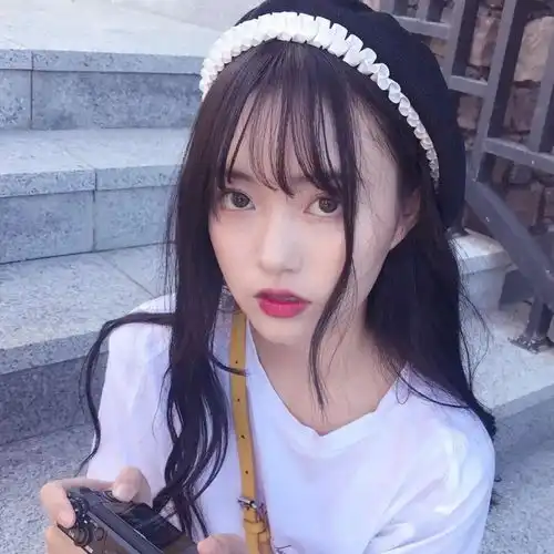 好看女生真人头像高清头像女生简单气质森系