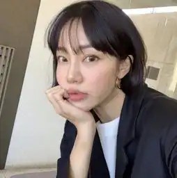 女生头像带花真人花钱