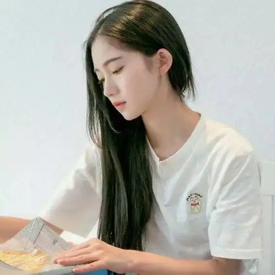 女生头像15岁照片真人版