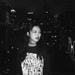 qq头像黑白女生冷酷霸气帅你的满不在乎终究让我输