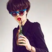 冷酷女生头像霸气数学公