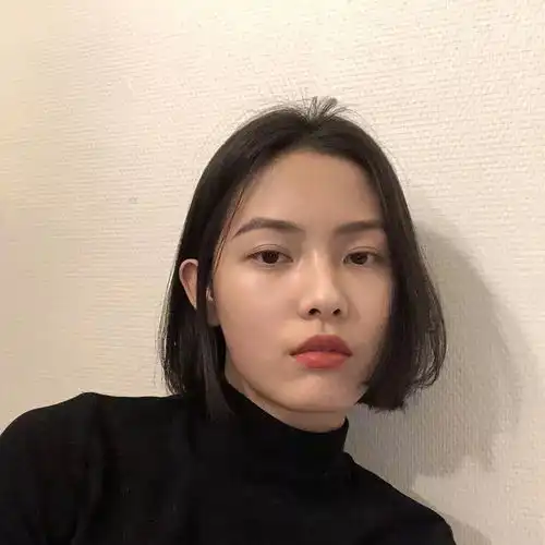 穿衣搭配00后的她会成为下一个刘雯吗