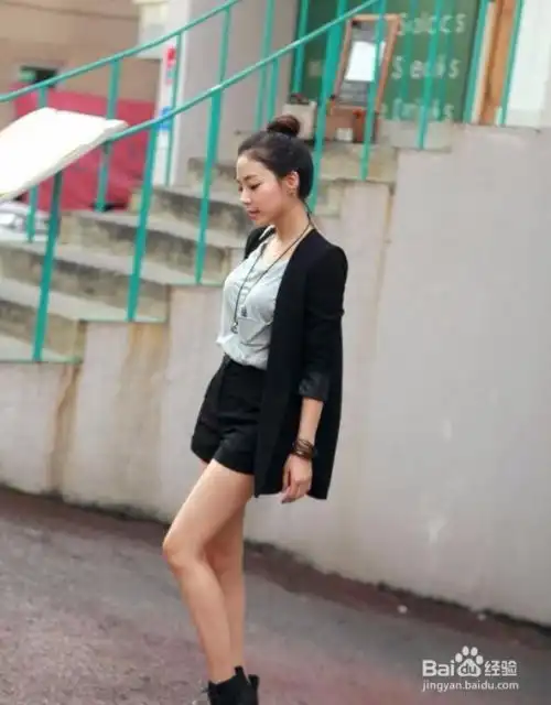 女星黑西装盘点刘亦菲刘诗诗攻气十足