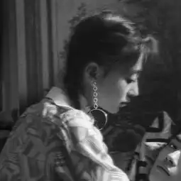 情侣头像高冷霸气黑白双人一对森林迷了路梦里失了心