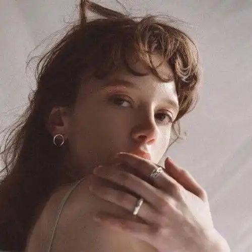 欧美沙雕头像ins女生晚