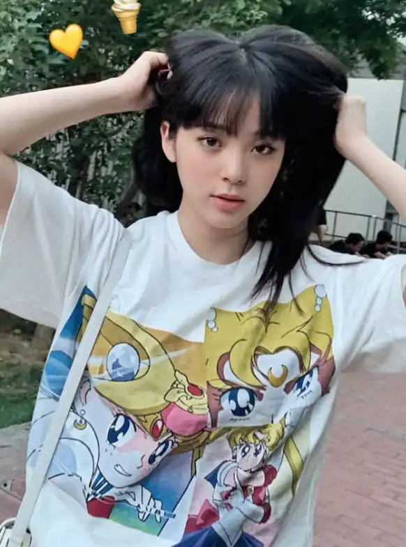 欧阳娜娜的腿有多细看到她穿甘蔗裤时,女生我自闭了