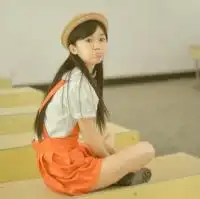 清新的qq头像想要不在意你真的很难