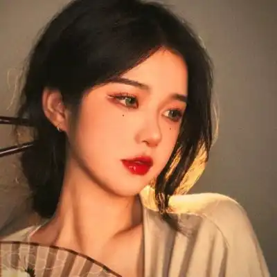 女生头像照片真人露脸许