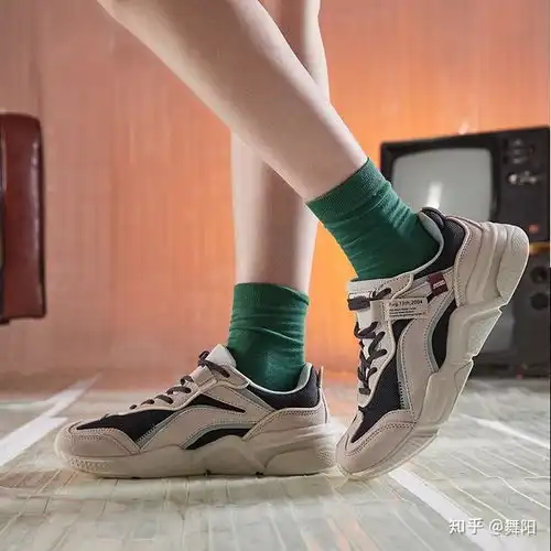 有什么质量好显脚小的平价老爹鞋推荐吗