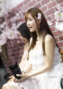 超清纯可爱美女生活照嘟小嘴卖萌迷倒宅男