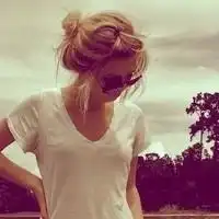 欧美戴墨镜的女生头像