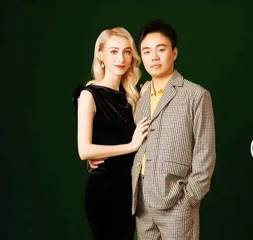 乌克兰美女迷恋福建小伙,心甘情愿给他生孩子,坦言中国男人靠谱