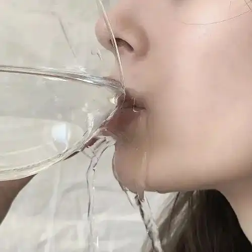 女生头像干净高冷可盐可甜可欲