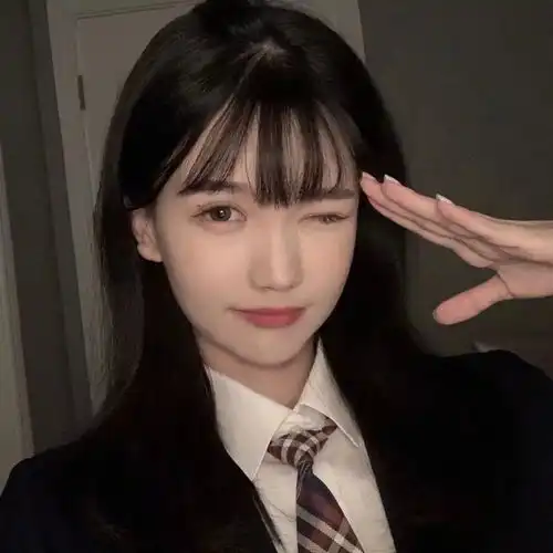 头像女纯欲风ins李嫣