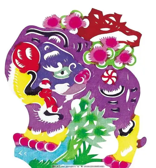 剪纸艺术的魅力所在服装体现