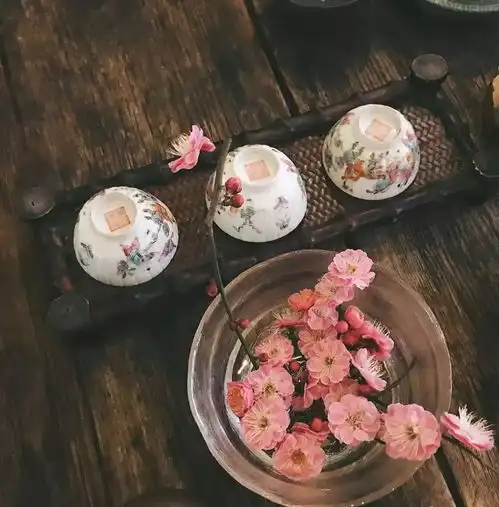 半盏清茶,观浮沉人生