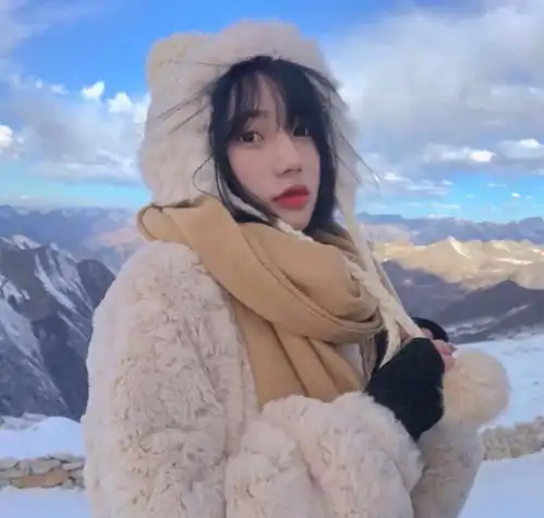 卖萌美女头像图片大全打