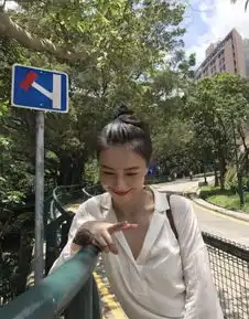 衬衫n种穿搭心机叫醒春天气质一整年