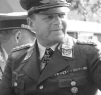 点我看二战德国军官咯噔缱绻恋爱文