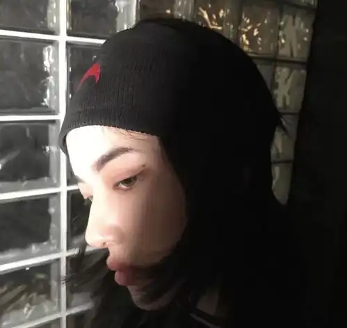 有没有好看的单身酷酷的微信女头像