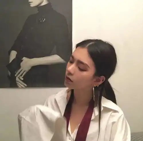 头像没人哄你请你少发脾气
