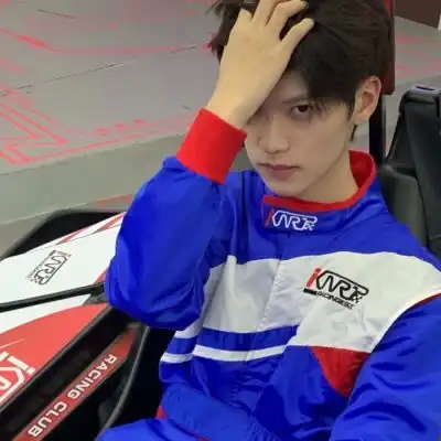 少年感帅气真人男生头像图片,温柔帅气两不误