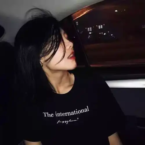 ins头像我一定会对你好,毕竟你是这个世界上眼光最好的人