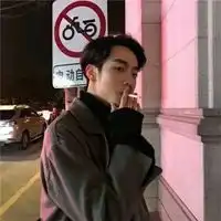 成熟沧桑男人头像图片