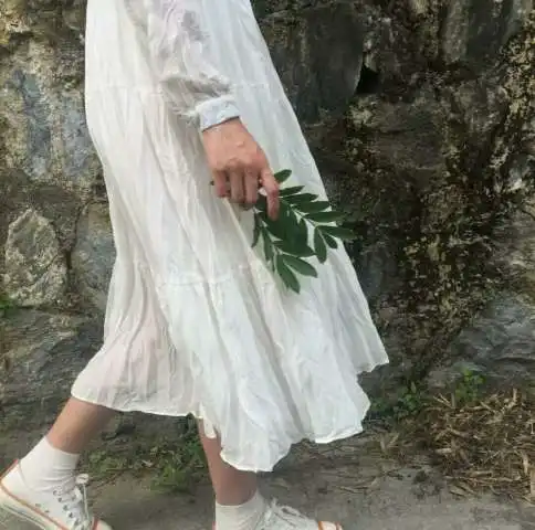 超火零零后部位女头你说再见的样子像极了爱情
