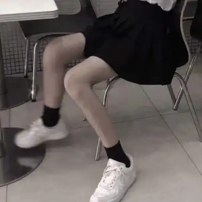 qq头像部位女头腿部下半身好看的女生部位头像