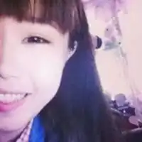 我想要一个这类型的头像女生不带字图