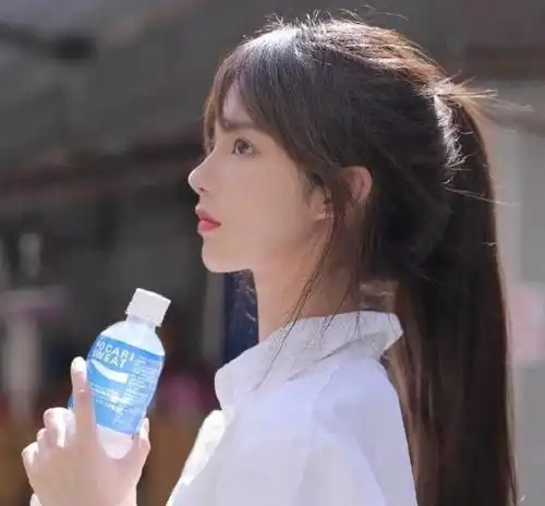 20句朋友圈伤感短句总有一句适合现在的你