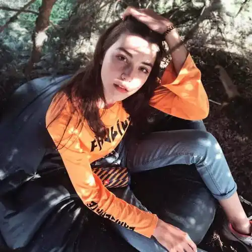 14岁少女模特在上海猝死意外揭开模特圈肮脏内幕...