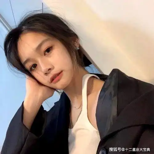 天生丽质,却不会打扮的星座女