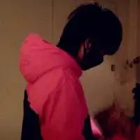 落叶女生头像像一颗高飞球不降落