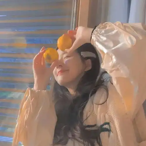 女生头像频频回头的人走不了远路
