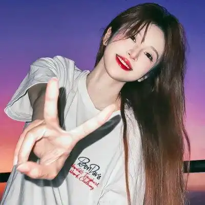 2023真人漂亮的少女微信头像气质佳
