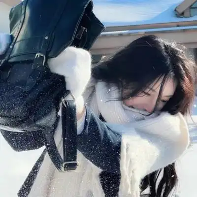 蝴蝶头像ins高级质感女